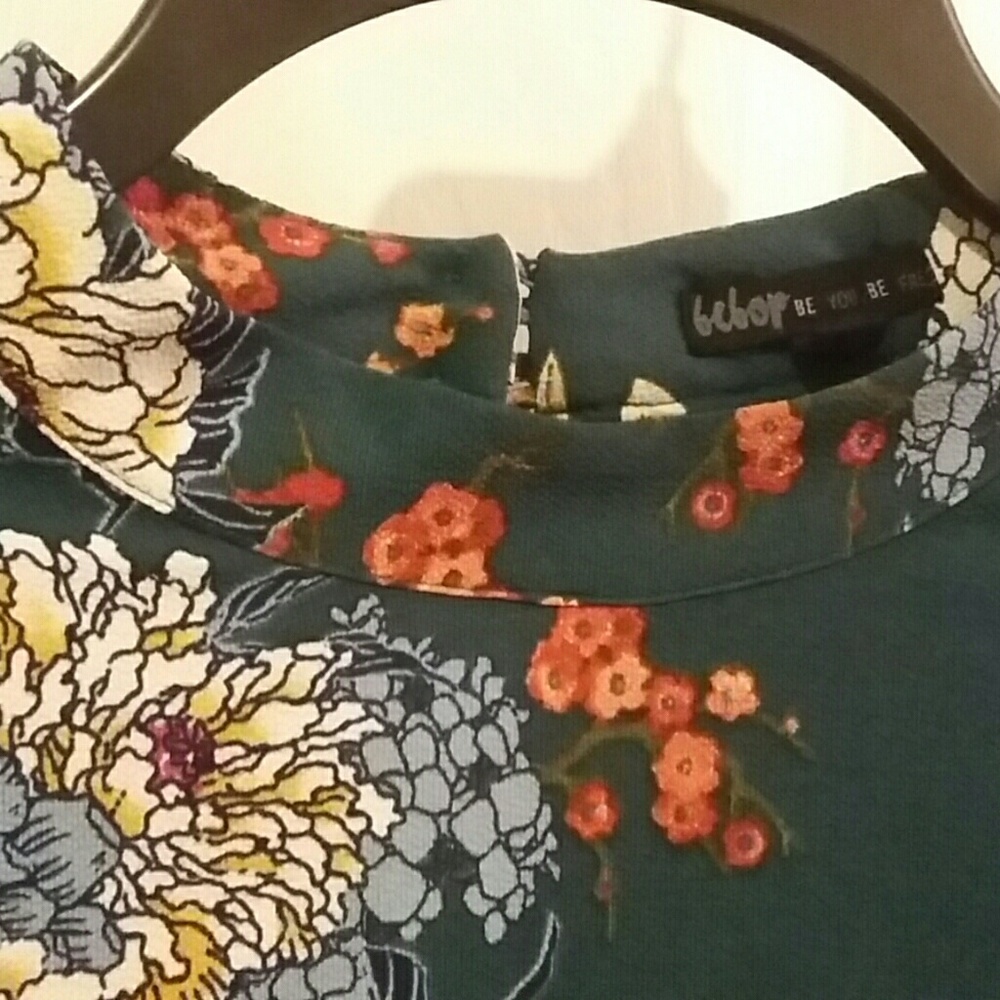 Bebop ruffle sleeve blue green floral dress S - Picture 6 of 7